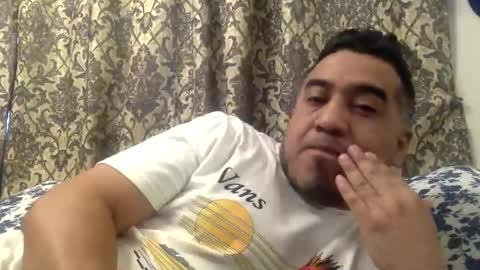 Snapshot of smoothstrik3r chatting on 03/12/26, 02:01 smoothstrik3r online show from 03/12/26, 02:01