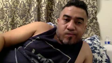 Snapshot of smoothstrik3r chatting on 03/18/26, 12:30 smoothstrik3r online show from 03/18/26, 12:30