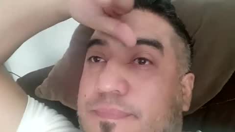 Snapshot of smoothstrik3r chatting on 03/24/26, 02:55 smoothstrik3r online show from 03/24/26, 02:55