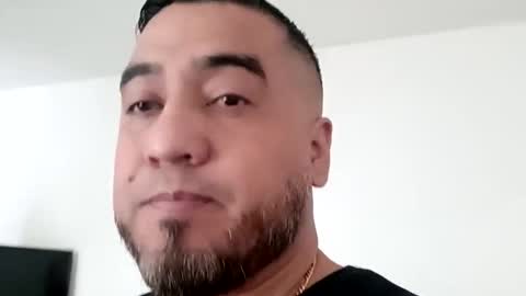 Snapshot of smoothstrik3r chatting on 04/07/26, 04:07 smoothstrik3r online show from 04/07/26, 04:07