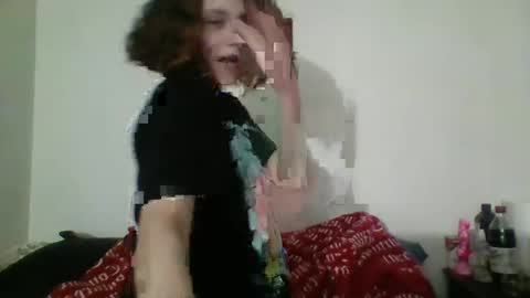 Snapshot of smoothvodka chatting on 12/28/24, 09:40 Bambi--Vodka online show from 12/28/24, 09:40