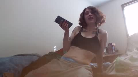 Snapshot of smoothvodka chatting on 01/29/25, 08:14 Bambi--Vodka online show from 01/29/25, 08:14