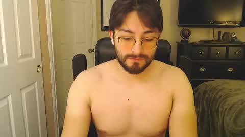 Snapshot of smoreforu2 chatting on 12/22/25, 02:19 smoreforu2 online show from 12/22/25, 02:19