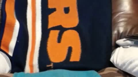 CJ online show from 04/11/26, 01:43