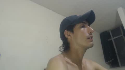 Snapshot of snackontime19 chatting on 09/30/25, 05:45 snackontime19 online show from 09/30/25, 05:45