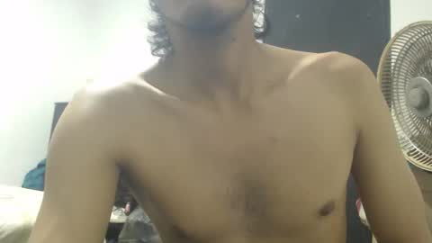 Snapshot of snackontime19 chatting on 10/28/25, 06:06 snackontime19 online show from 10/28/25, 06:06