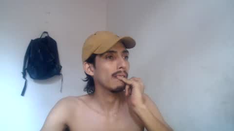 Snapshot of snackontime19 chatting on 07/10/26, 11:46 snackontime19 online show from 07/10/26, 11:46