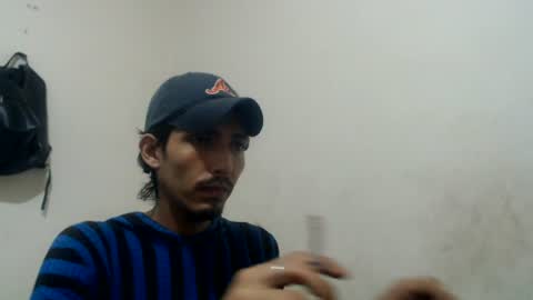 Snapshot of snackontime19 chatting on 07/12/26, 02:13 snackontime19 online show from 07/12/26, 02:13