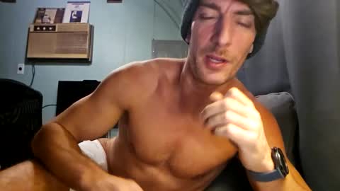 Snackyyyy online show from 02/14/26, 02:08