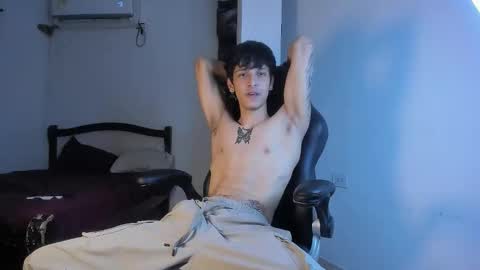 snakebutterfly online show from 09/12/25, 09:09