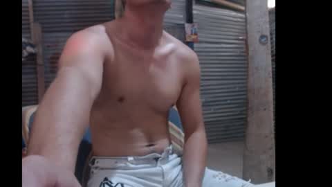 Snapshot of snakeguy08 chatting on 05/06/26, 02:55 snakeguy08 online show from 05/06/26, 02:55