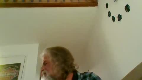 Snapshot of snap2play chatting on 09/13/25, 03:06 snap2play online show from 09/13/25, 03:06