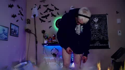 Viiscount  Snarfle Von Snarfenberg online show from 12/02/24, 02:53