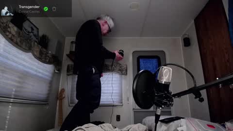 Viiscount  Snarfle Von Snarfenberg online show from 02/28/25, 12:32