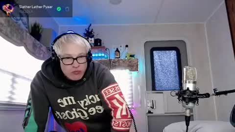 Viiscount  Snarfle Von Snarfenberg online show from 03/09/25, 05:49