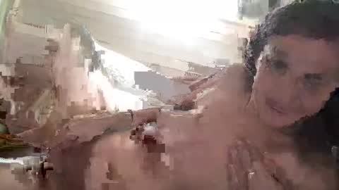 Snapshot of snarley33 chatting on 12/23/24, 02:28 snarley33 online show from 12/23/24, 02:28