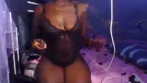 sneakylink001 online show from 03/09/26, 04:33