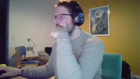 snebolden online show from 01/15/25, 02:56