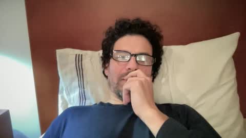 Snapshot of snfrisco76 chatting on 12/05/25, 03:37 snfrisco76 online show from 12/05/25, 03:37