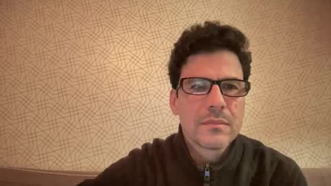 Snapshot of snfrisco76 chatting on 01/06/26, 07:23 snfrisco76 online show from 01/06/26, 07:23