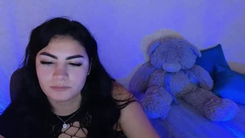 Olivia online show from 10/10/25, 11:09