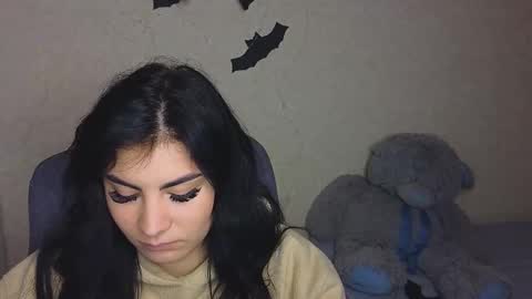 Olivia online show from 10/25/25, 03:51