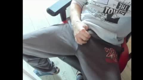 snip1977 online show from 03/06/25, 08:41