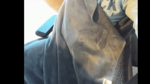 snip1977 online show from 11/03/25, 08:37