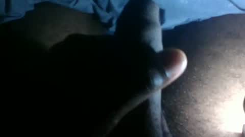 Snapshot of snkr1244 chatting on 11/10/25, 04:33 snkr1244 online show from 11/10/25, 04:33