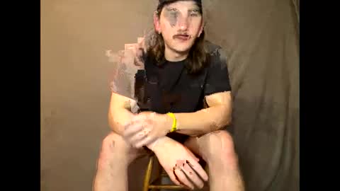 Snapshot of snoochiepoochies chatting on 12/24/24, 04:44 Will Rex online show from 12/24/24, 04:44