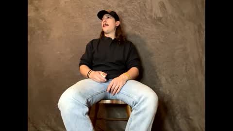 Snapshot of snoochiepoochies chatting on 12/27/24, 06:14 Will Rex online show from 12/27/24, 06:14