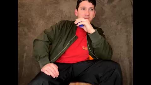 Snapshot of snoochiepoochies chatting on 01/20/25, 05:26 Will Rex online show from 01/20/25, 05:26