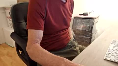 Snooty online show from 11/08/25, 06:51