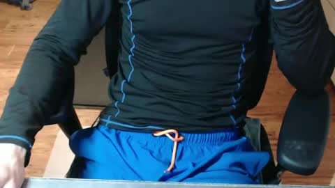 Snapshot of snooze85 chatting on 06/14/26, 11:01 Cbt-Slave online show from 06/14/26, 11:01