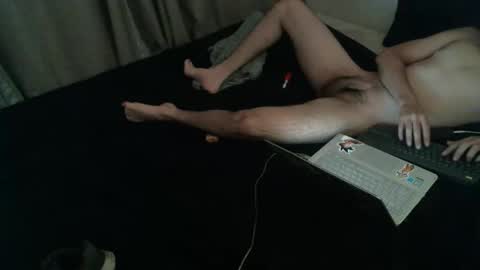 Snapshot of snow92jake chatting on 04/16/26, 10:16 snow92jake online show from 04/16/26, 10:16