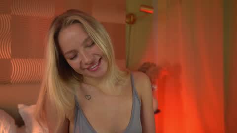 Candice Snow online show from 12/27/24, 12:34