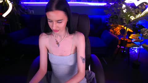 snow_whiteeex online show from 01/14/25, 05:12