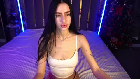 snow_whiteeex online show from 12/20/25, 06:42