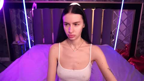 snow_whiteeex online show from 02/09/26, 06:39