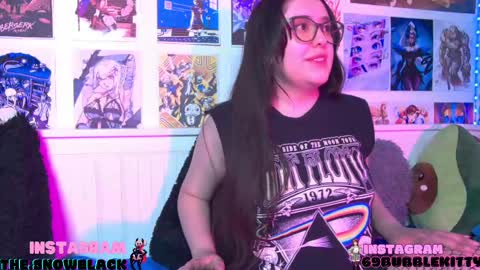 Snow and Bubble online show from 03/10/25, 02:37