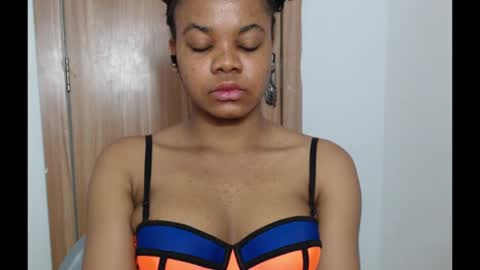 snowdrop5 online show from 01/31/25, 01:43