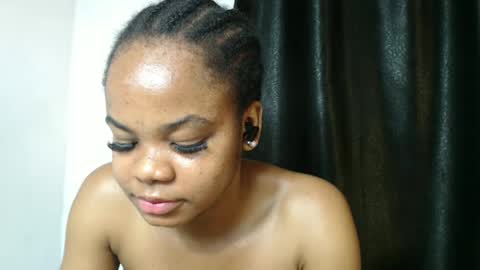 snowdrop5 online show from 03/03/25, 04:36