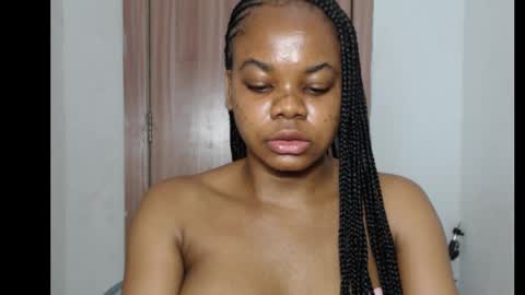 snowdrop5 online show from 10/02/25, 12:34