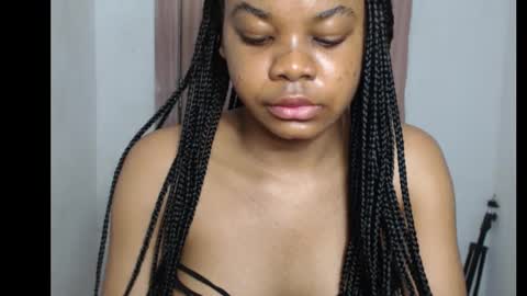 snowdrop5 online show from 10/15/25, 07:36