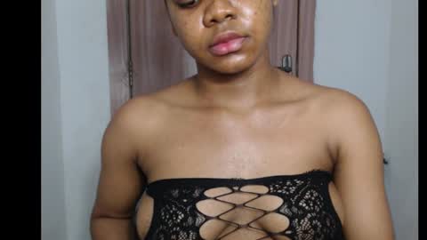 snowdrop5 online show from 11/20/25, 11:26