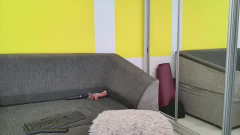 snowflakec online show from 11/16/25, 07:19