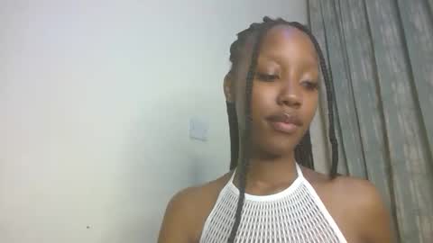 snowfox254 online show from 10/10/25, 08:41