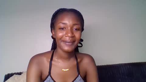 Snapshot of snowie_eyes chatting on 03/27/26, 03:12 Snowie eyes online show from 03/27/26, 03:12