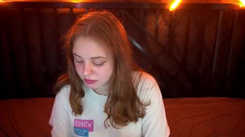 snowwhite_bella online show from 10/23/25, 01:10