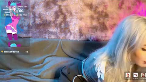 Snapshot of snowy_alice chatting on 03/09/26, 04:00 snowy_alice online show from 03/09/26, 04:00